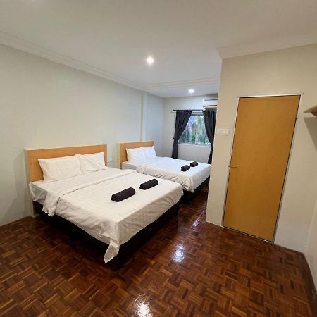 Homestay Suria Kuala Kangsar Exterior foto